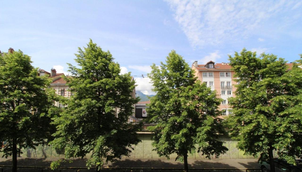 Le Petit Versailles - Appartement Centre Grenoble Buitenkant foto